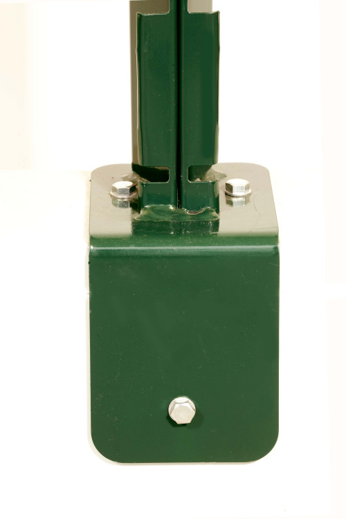 DeltaMax Platine équerre soudée - 1667mm - Vert - Ce poteau a été spécialement conçu pour les panneaux rigides