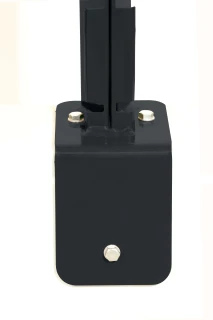Poteau grillage rigide 1467mm  Noir 2200 Sablé - DeltaMax platine équerre soudée - Produits de clôture Verpillat