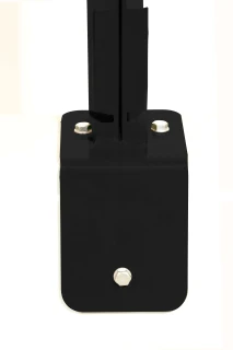 Poteau grillage rigide 1567mm  Noir 2300 Sablé - DeltaMax platine équerre soudée - Produits de clôture Verpillat